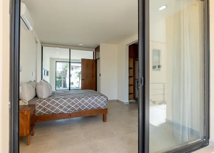 Modern 2br Close To Downtown Cabo * Cabo San Lucas