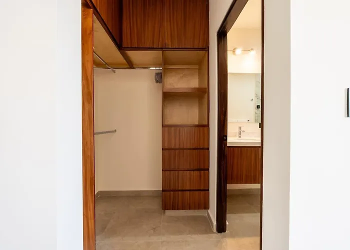 Modern 2br Close To Downtown Cabo * Cabo San Lucas