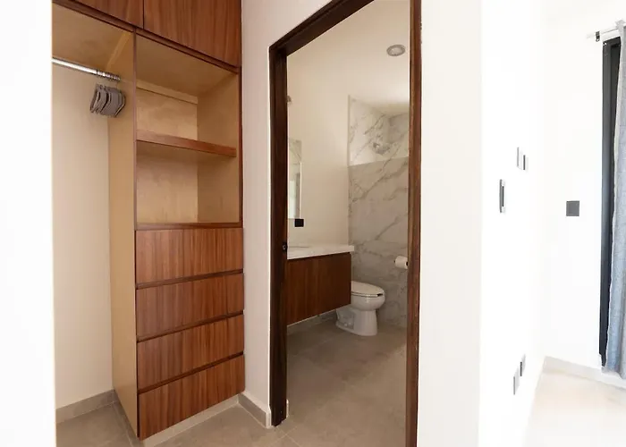 Modern 2br Close To Downtown Cabo Ferienhaus Cabo San Lucas